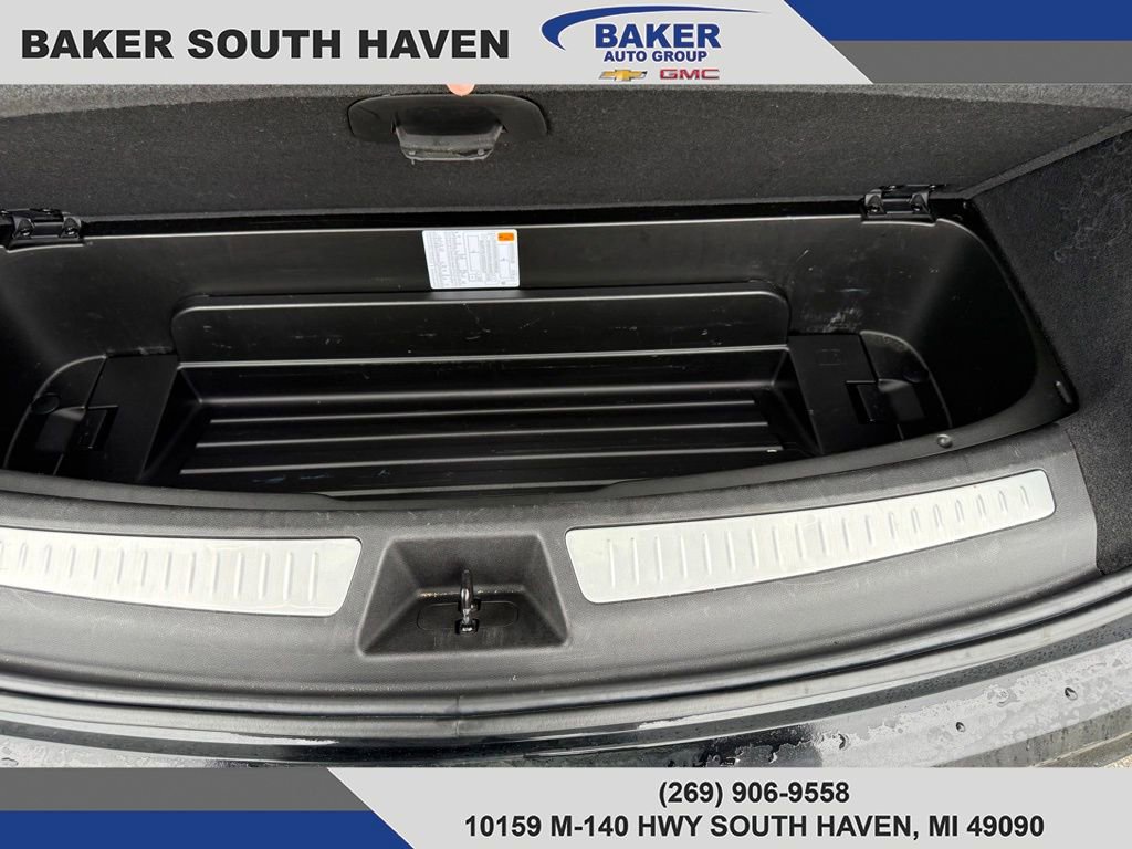 Used 2023 Cadillac XT6 Luxury image 11