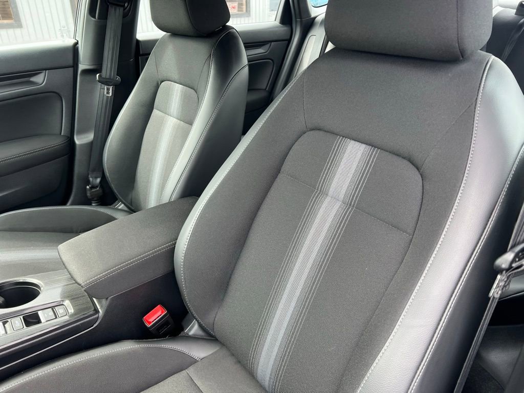 Used 2024 Honda Civic Sport image 11