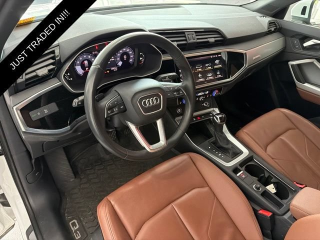 Used 2023 Audi Q3 2.0T Premium w/ Convenience Package AWD/4WD image 10