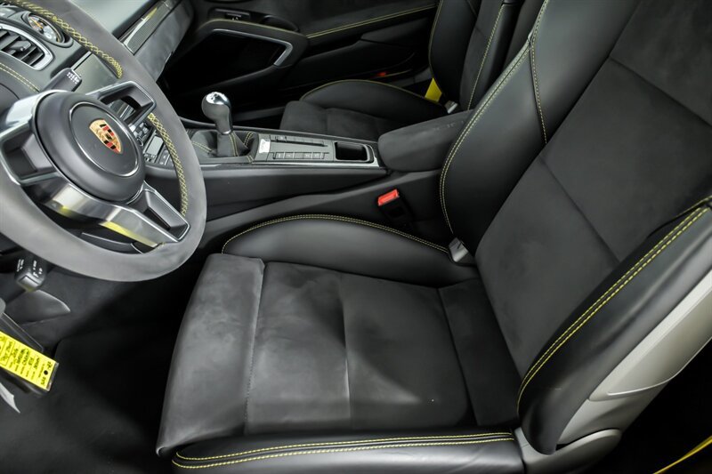 Used 2016 Porsche Cayman GT4 RWD image 17
