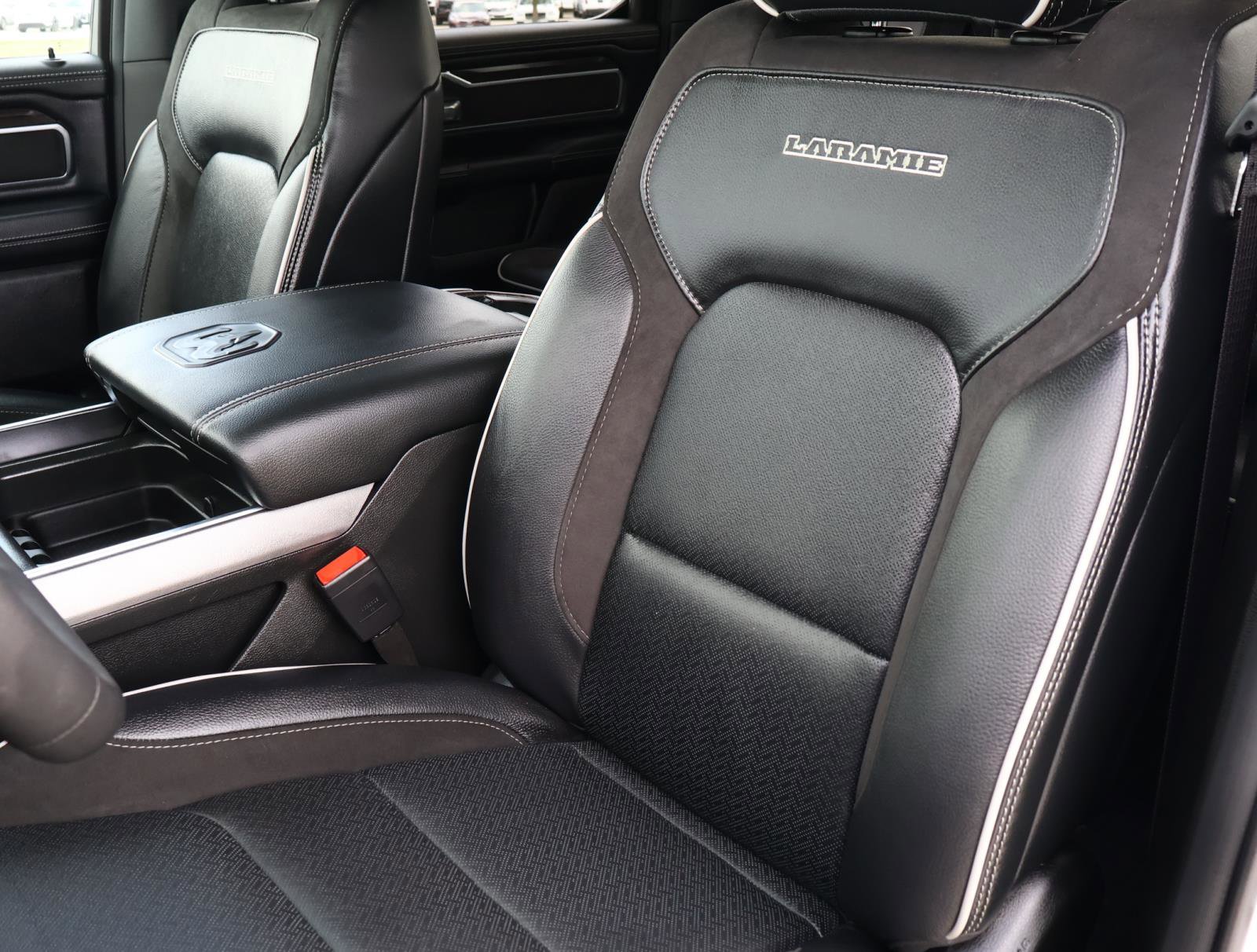 Used 2026 RAM 1500 Laramie w/ Night Edition image 14