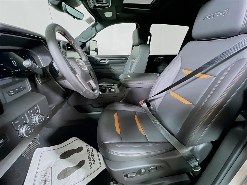 New 2026 GMC Sierra 3500 AT4 w/ AT4 Premium Plus Package image 16
