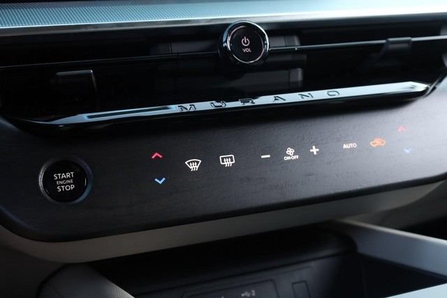 Certified 2025 Nissan Murano SL AWD/4WD image 17
