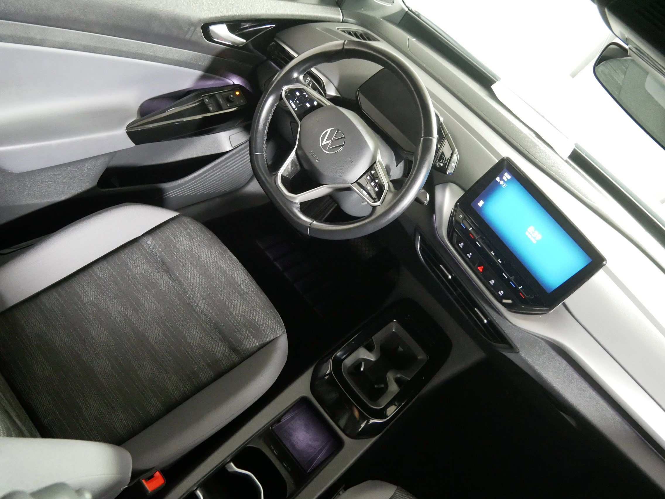 Certified 2021 Volkswagen ID.4 Pro image 9