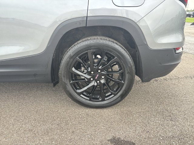 Certified 2024 GMC Terrain SLE w/ Driver Convenience Package FWD image 15
