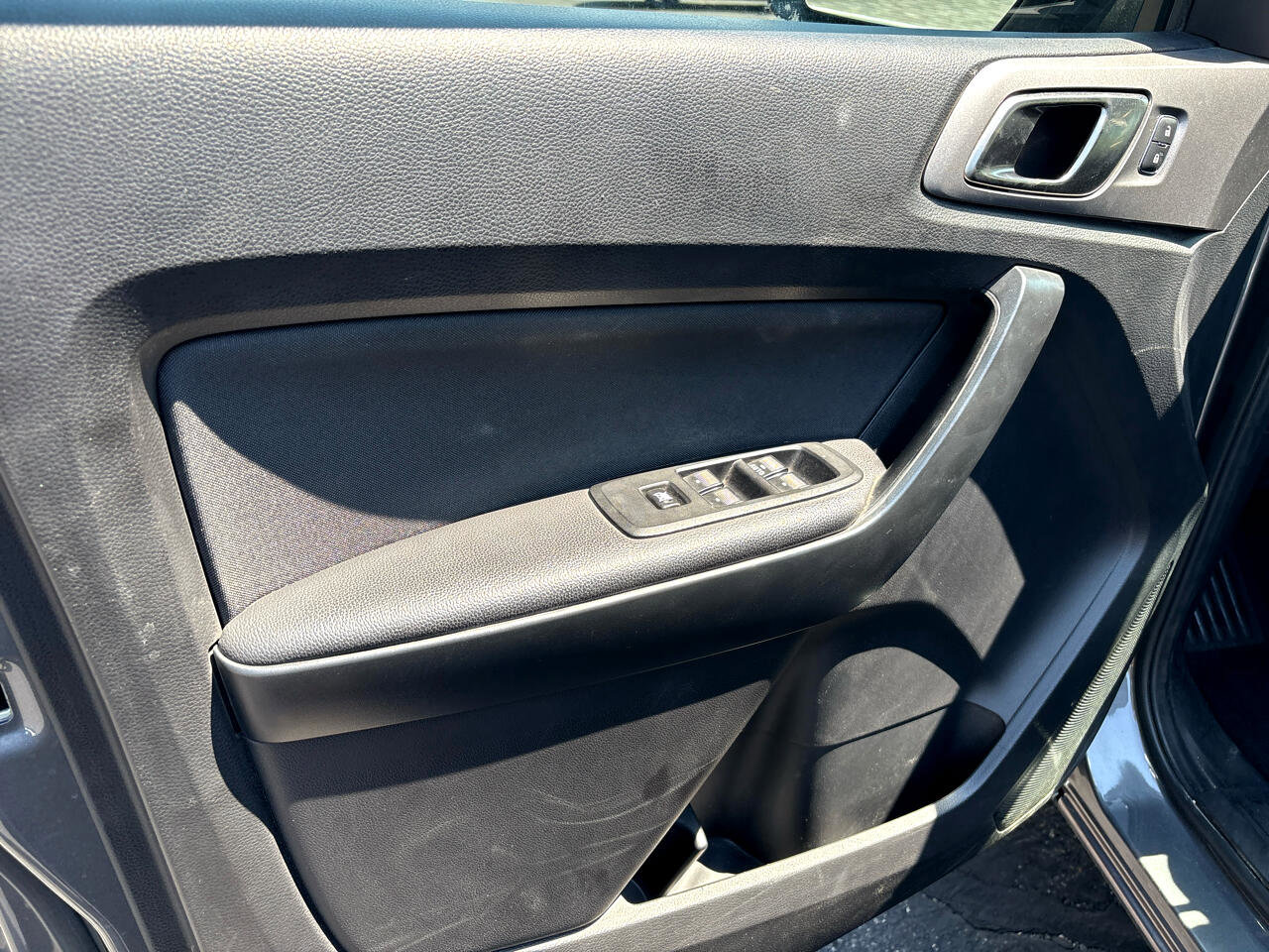 Used 2022 Ford Ranger XLT w/ Bed Utility Package image 13