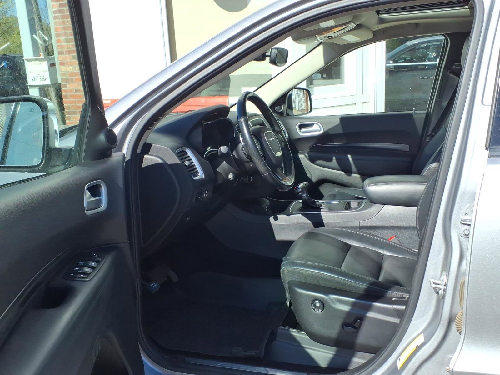 Used 2020 Dodge Durango Citadel w/ Technology Group AWD/4WD image 9