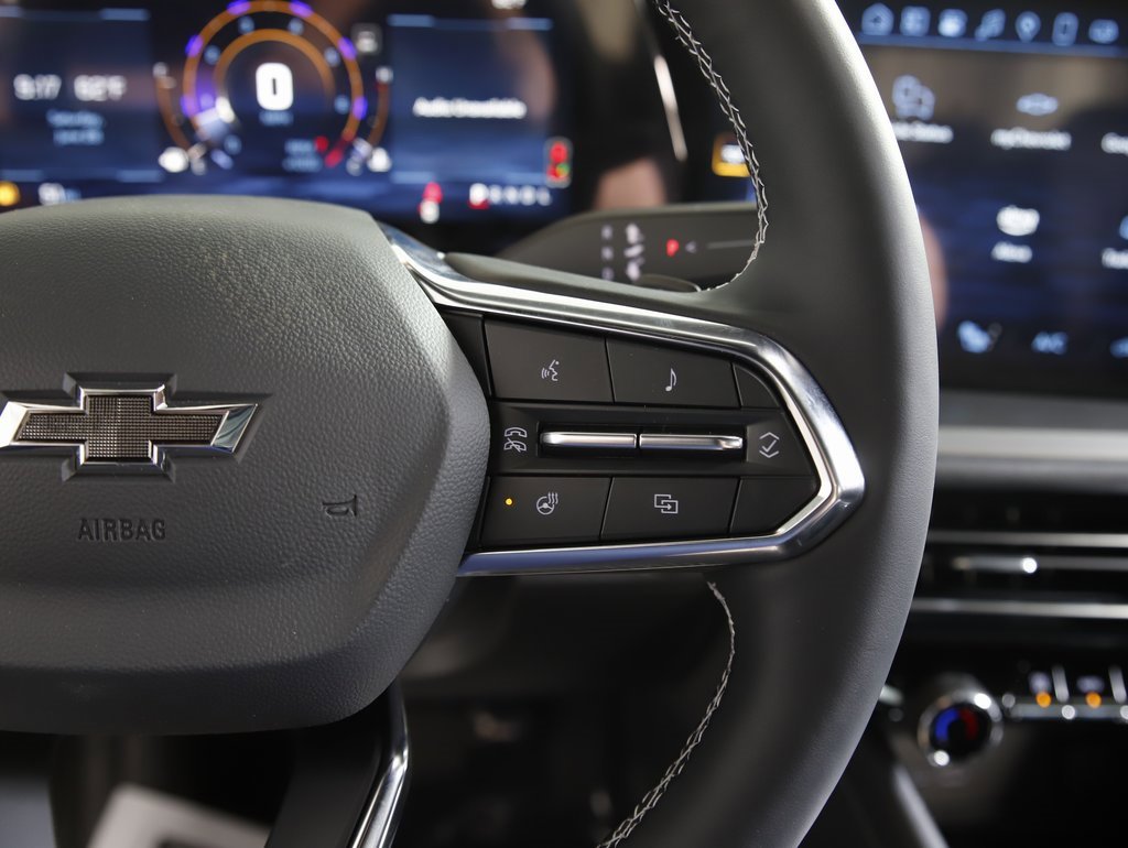 New 2025 Chevrolet Traverse LT w/ Midnight/Sport Edition image 16