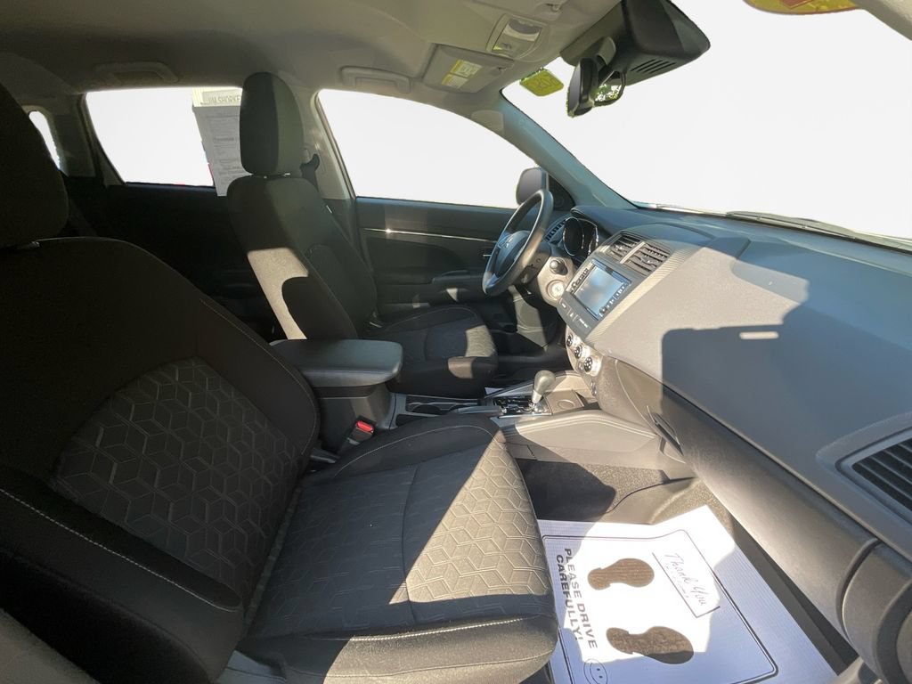 Used 2022 Mitsubishi Outlander Sport ES FWD image 26