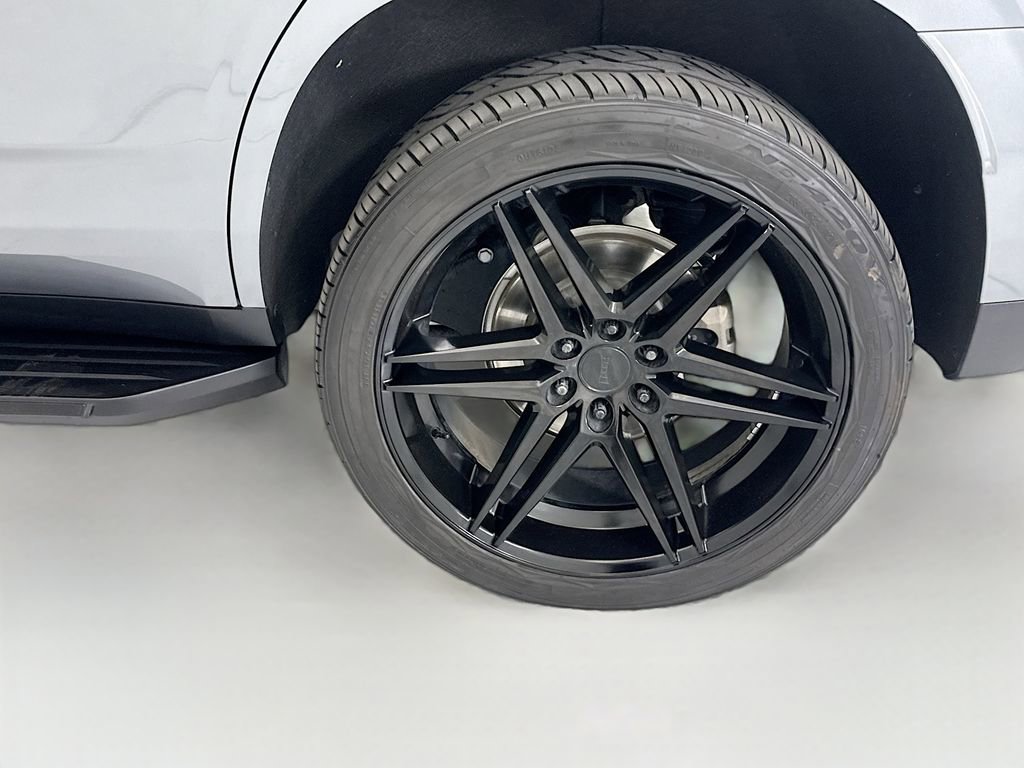 Used 2022 Chevrolet Tahoe RST w/ Luxury Package image 30