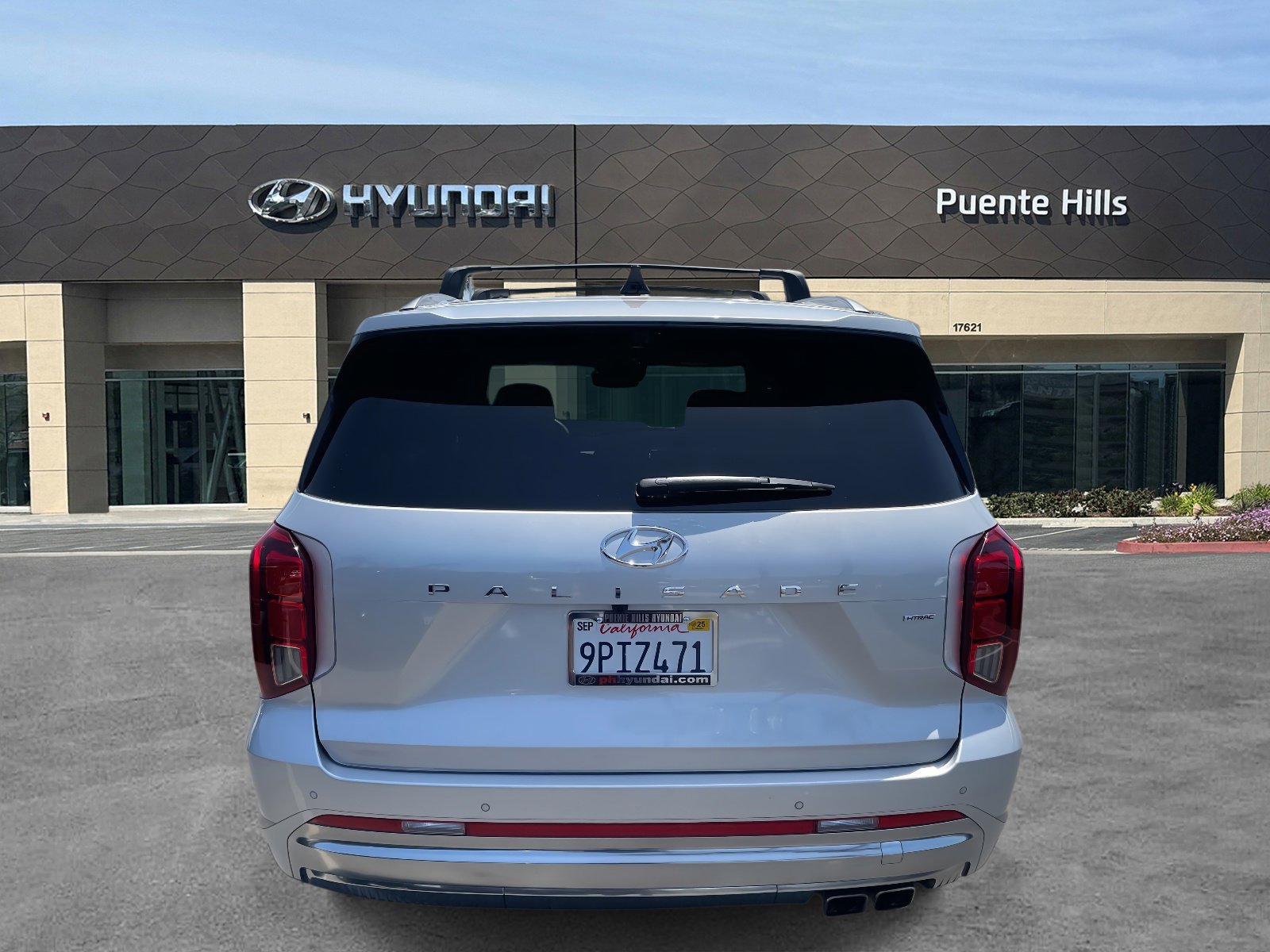 Used 2025 Hyundai Palisade Calligraphy image 4