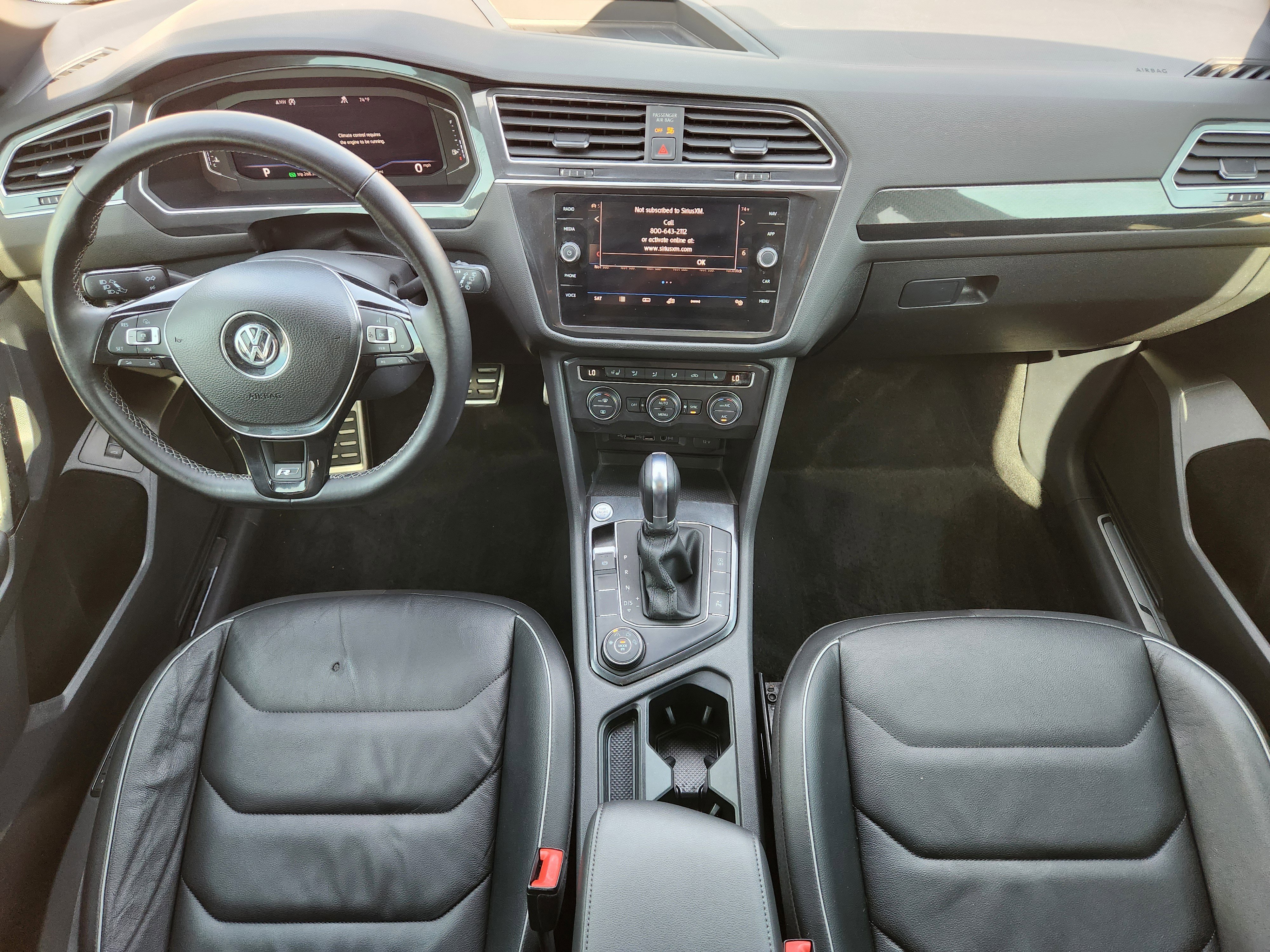 Used 2019 Volkswagen Tiguan SEL Premium image 26