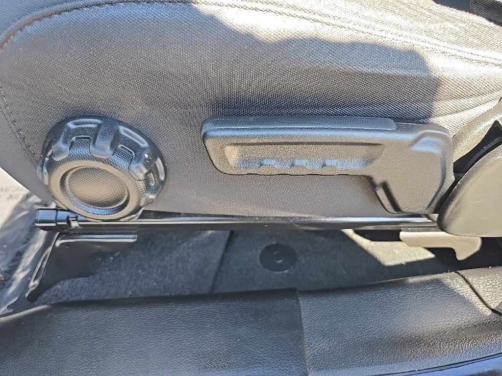 Certified 2022 Jeep Gladiator Willys image 20