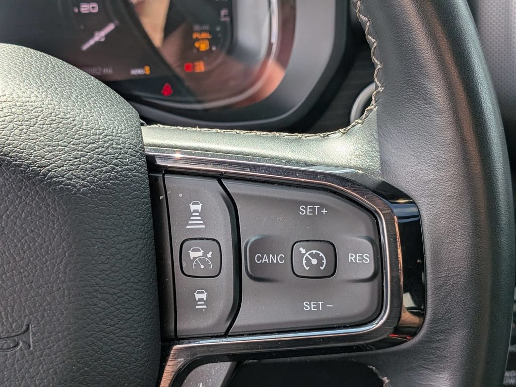 Used 2024 RAM 1500 Limited AWD/4WD image 17