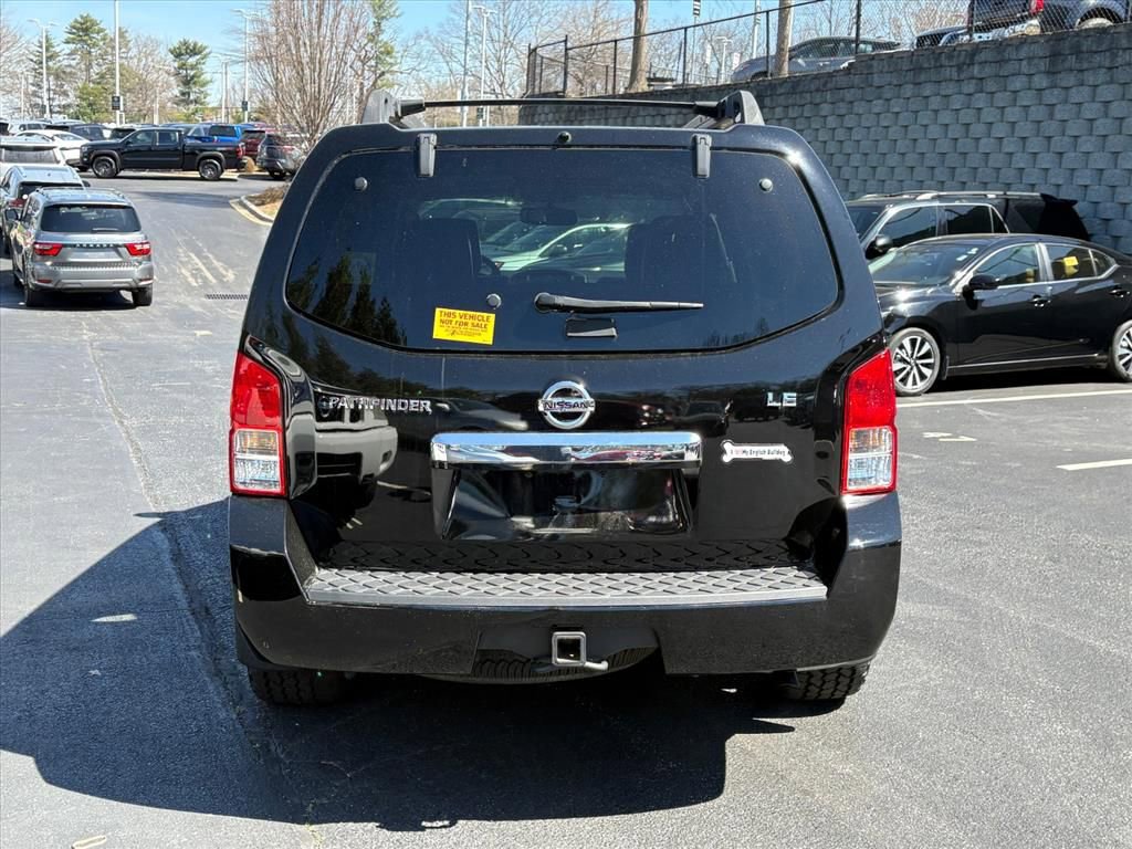 Used 2012 Nissan Pathfinder LE image 5
