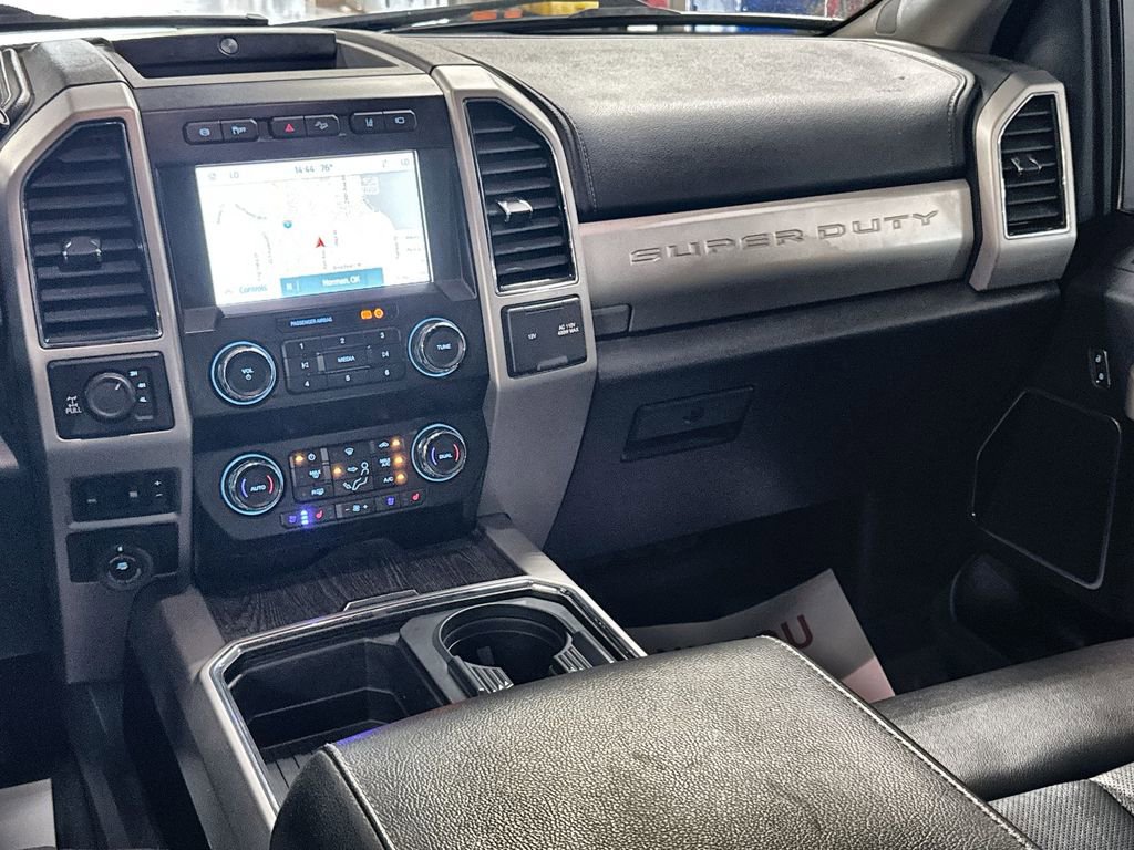 Used 2020 Ford F250 Lariat w/ Lariat Value Package AWD/4WD image 27