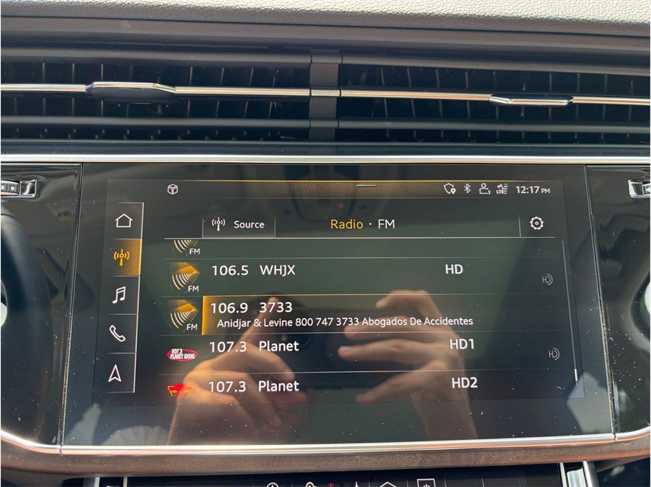 Used 2020 Audi Q7 3.0T Premium Plus w/ Premium Plus Package AWD/4WD image 33