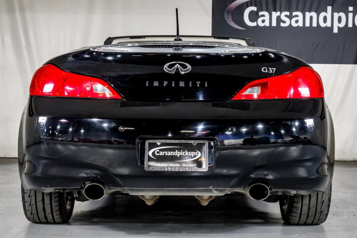 Used 2010 INFINITI G37 Convertible w/ Premium Pkg RWD image 9