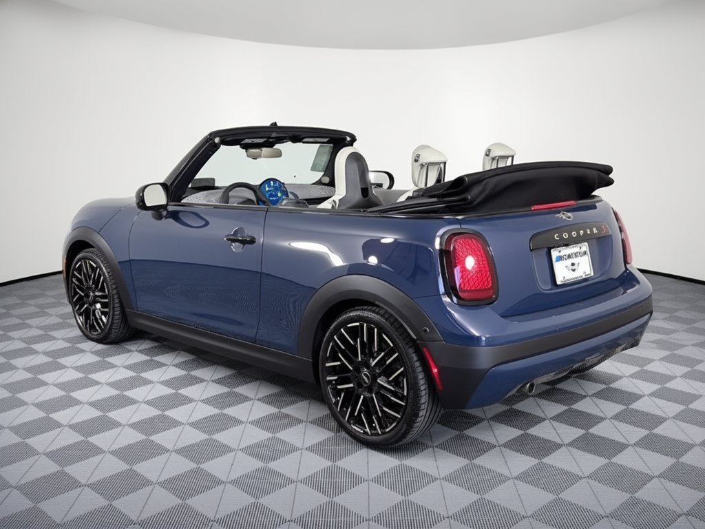 Used 2026 MINI Cooper S FWD image 3