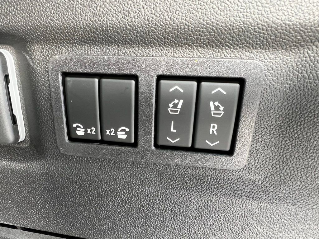 New 2026 Chevrolet Tahoe High Country image 26