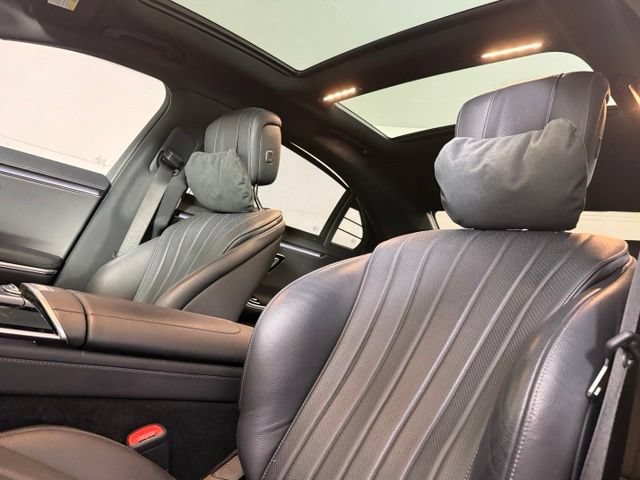 Used 2022 Mercedes-Benz S 500 4MATIC image 5