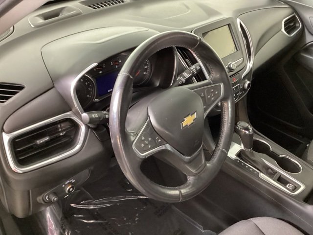 Used 2019 Chevrolet Equinox LT w/ Driver Convenience Package image 9