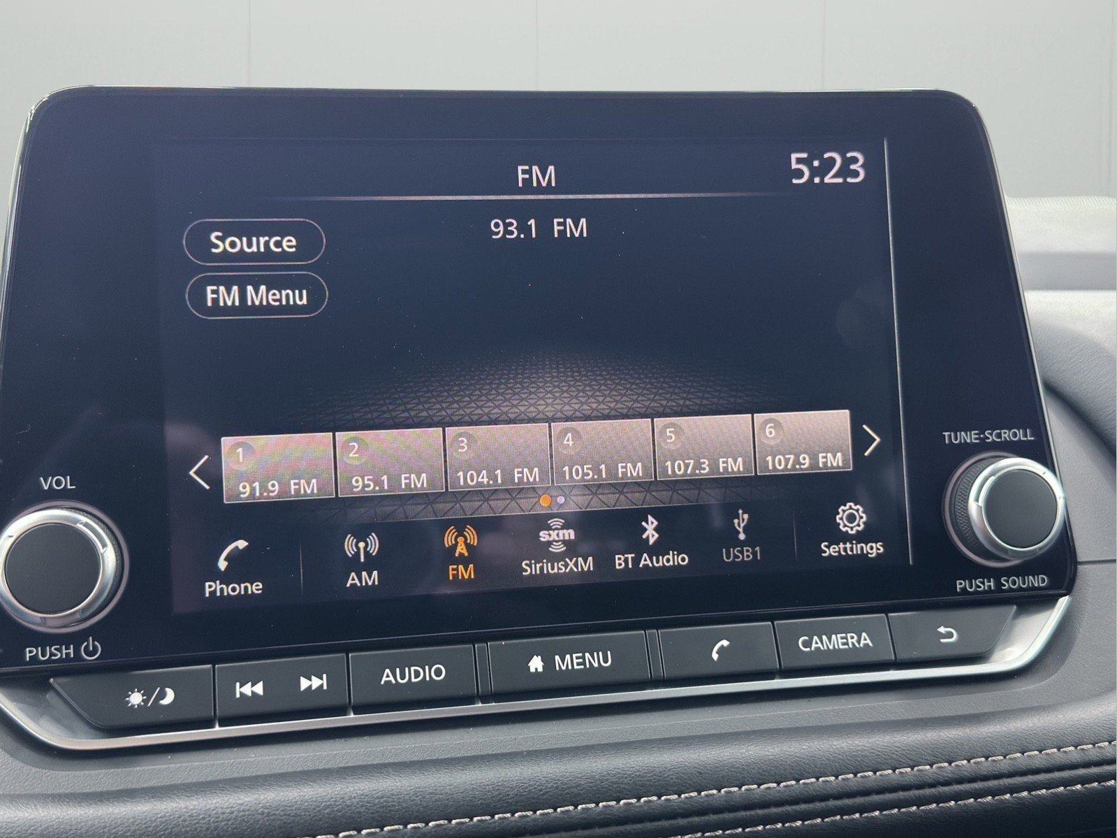 Used 2024 Nissan Rogue S AWD/4WD image 31