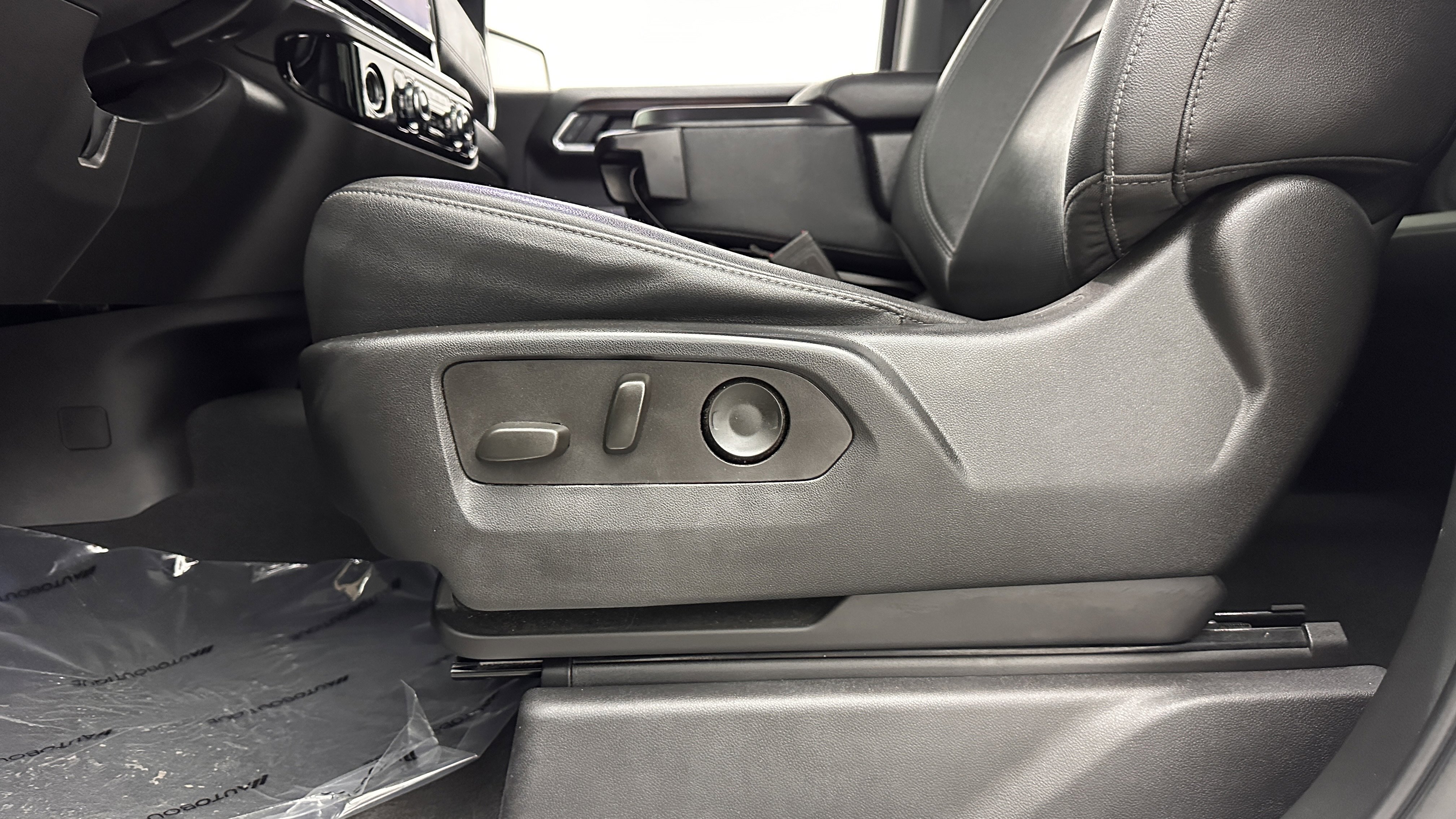 Used 2022 GMC Sierra 1500 SLT RWD image 13