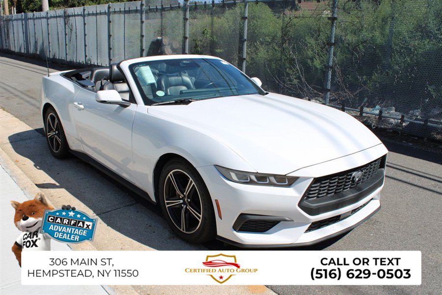 Used 2024 Ford Mustang Premium RWD image 4