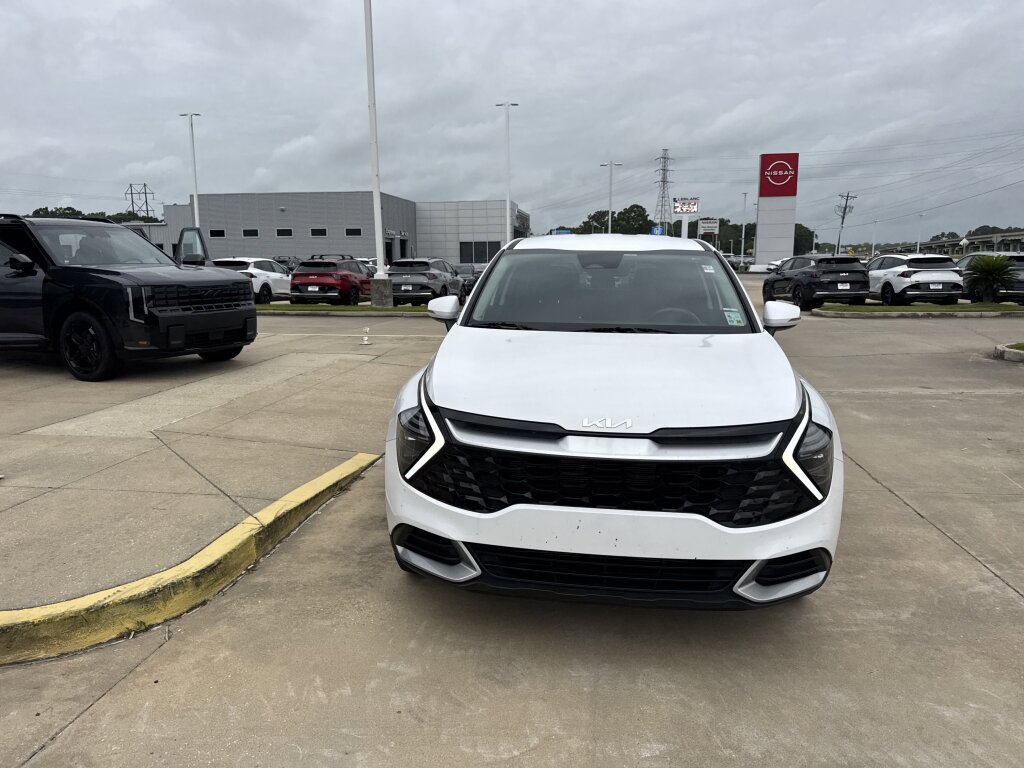 Certified 2024 Kia Sportage EX FWD image 5