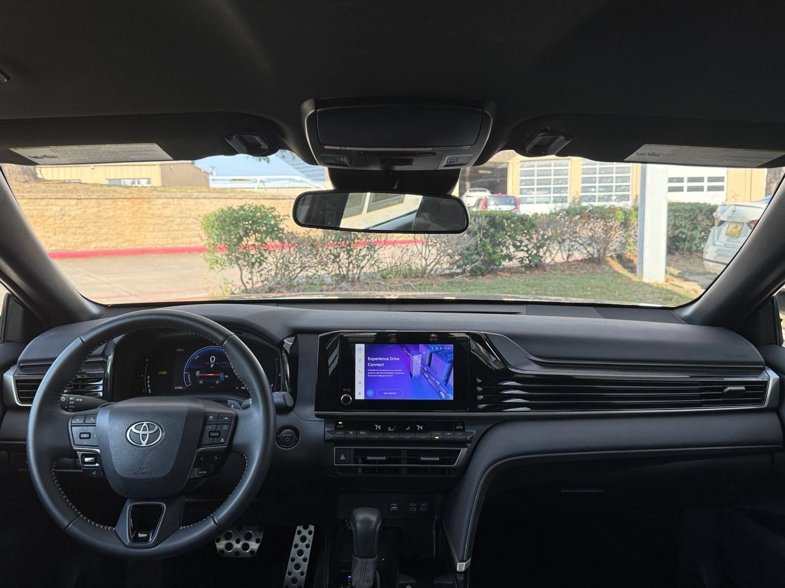 Used 2026 Toyota Camry SE FWD image 33