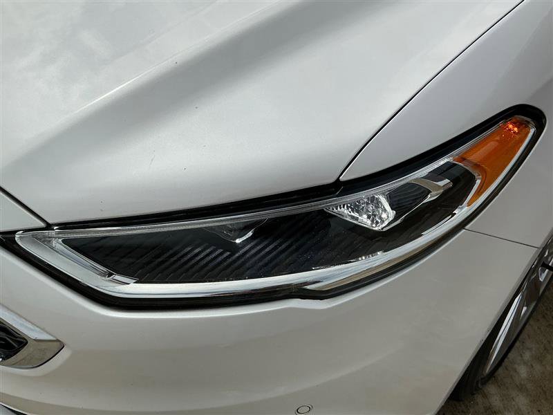 Used 2017 Ford Fusion Platinum image 17