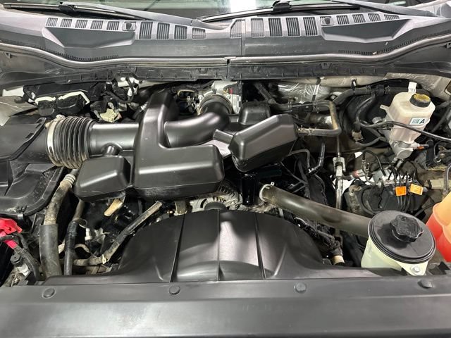Used 2018 Ford F350 XL AWD/4WD image 5