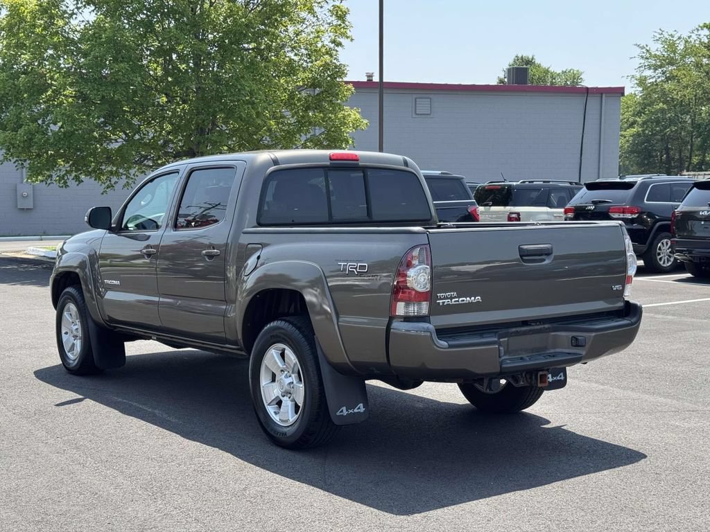 Used 2013 Toyota Tacoma 4x4 Double Cab w/ TRD Sport Pkg image 23