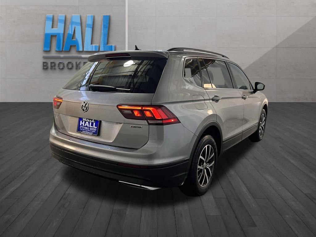 Used 2019 Volkswagen Tiguan S image 5
