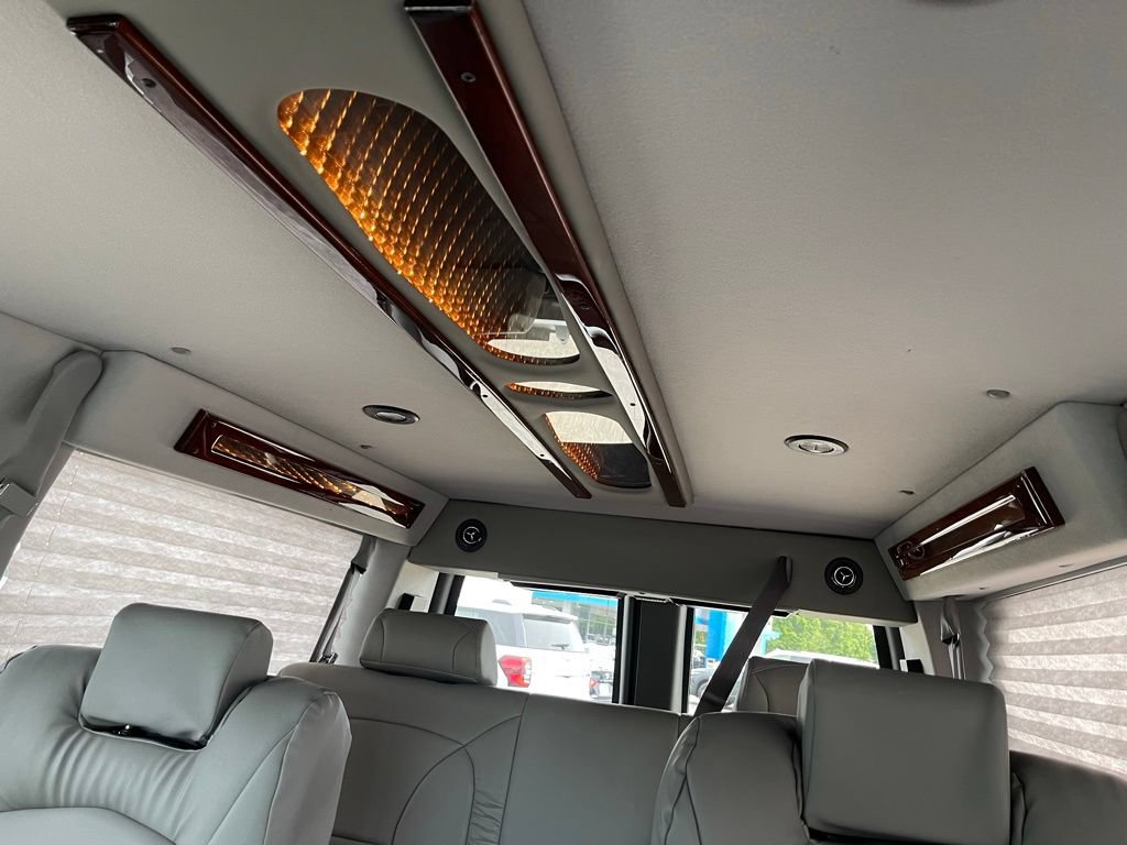 Used 2014 GMC Savana 1500 RWD image 20