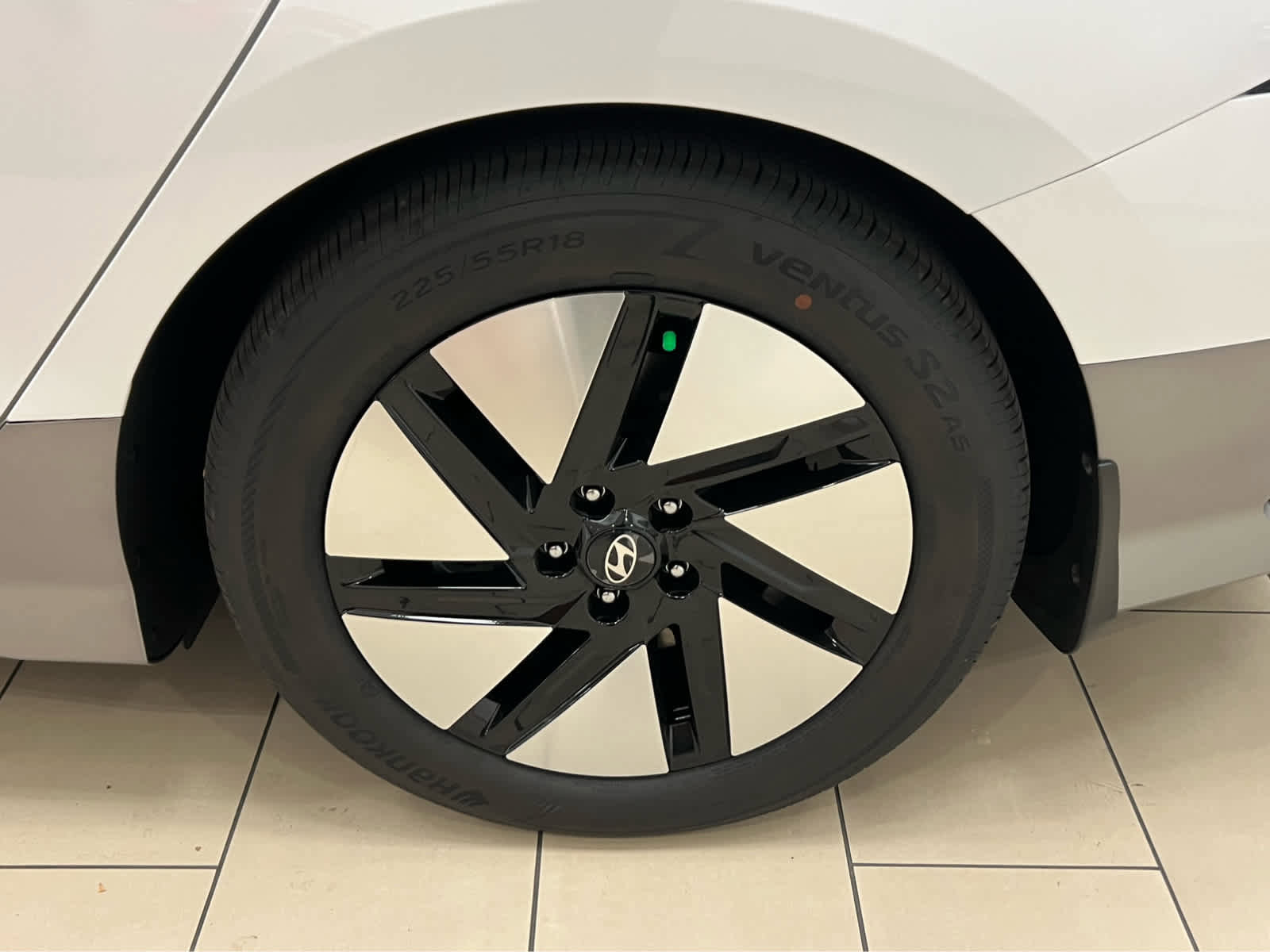 New 2025 Hyundai Ioniq 6 SE image 14