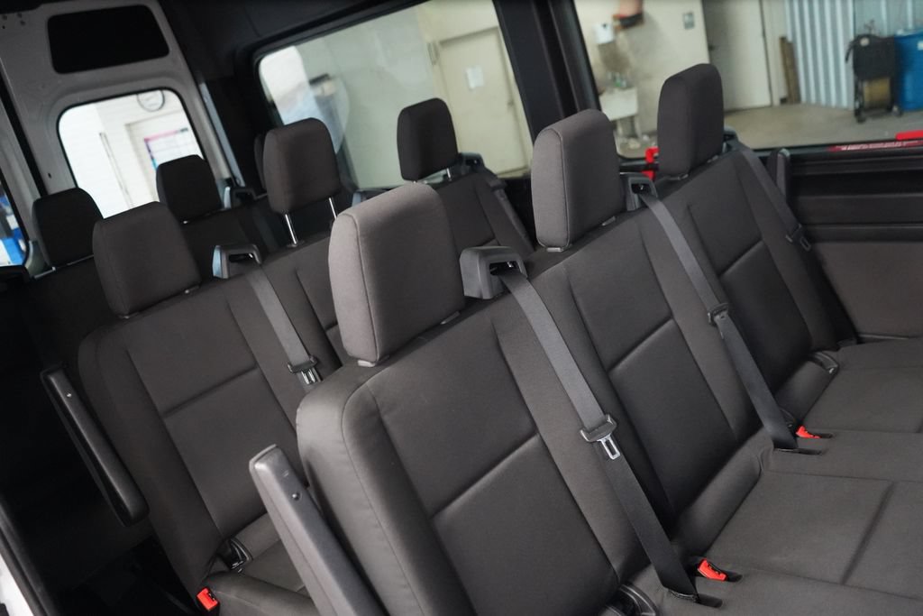 Used 2025 Mercedes-Benz Sprinter 2500 image 23