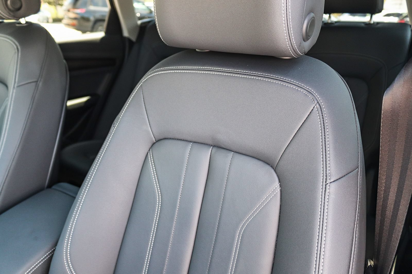Certified 2023 Audi Q5 2.0T Premium w/ Convenience Package AWD/4WD image 29