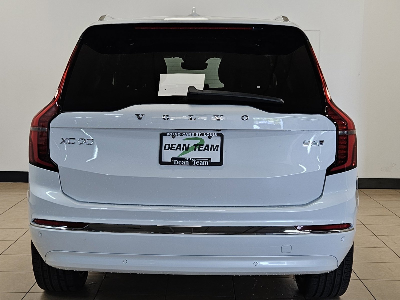 New 2026 Volvo XC90 B6 Plus w/ Protection Package image 9