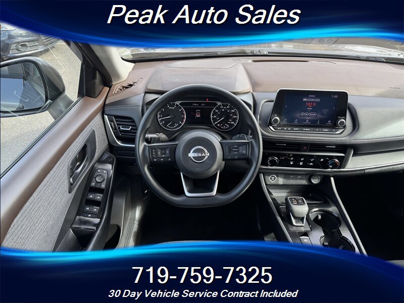 Used 2023 Nissan Rogue S image 15