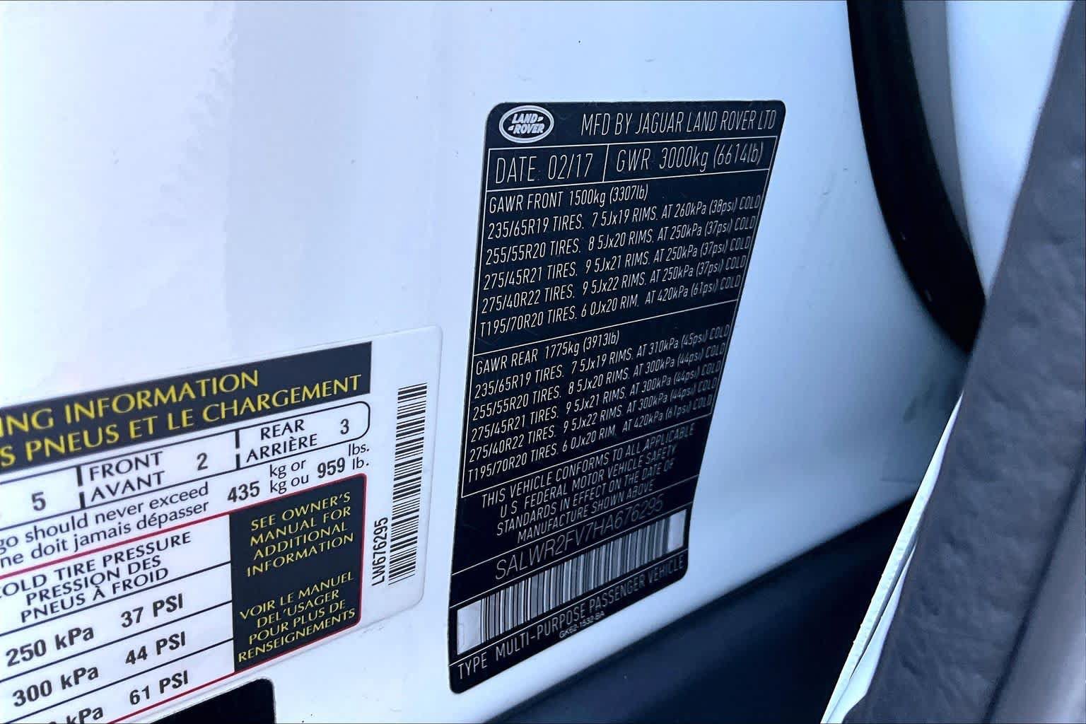 Used 2017 Land Rover Range Rover Sport HSE AWD/4WD image 37