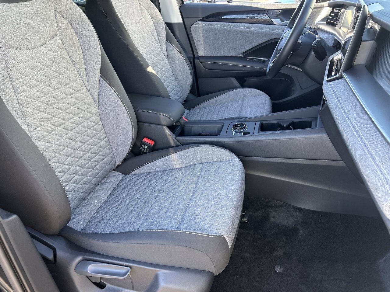 Certified 2026 Volkswagen Tiguan S FWD image 8