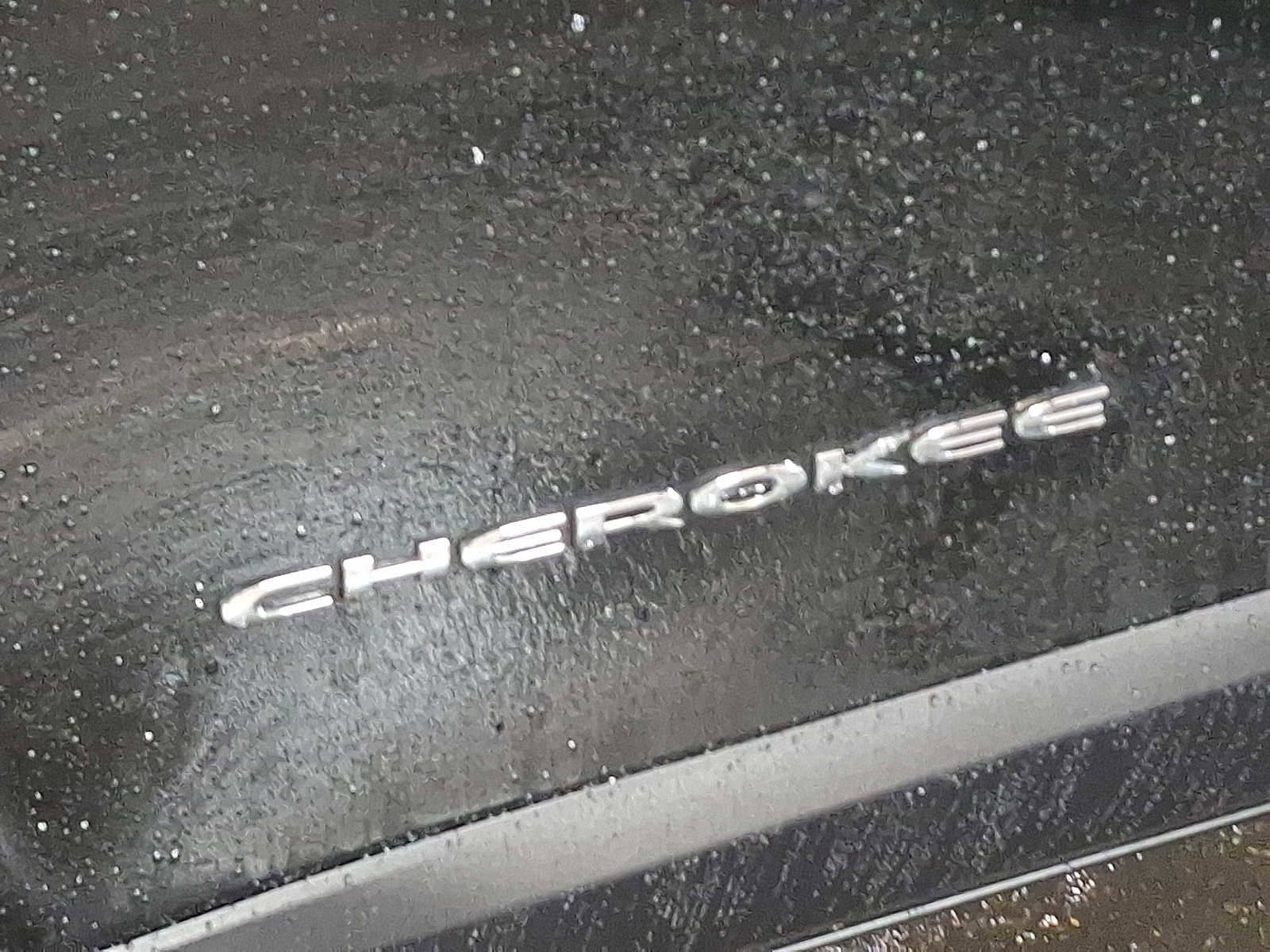 Used 2021 Jeep Cherokee Limited AWD/4WD image 30