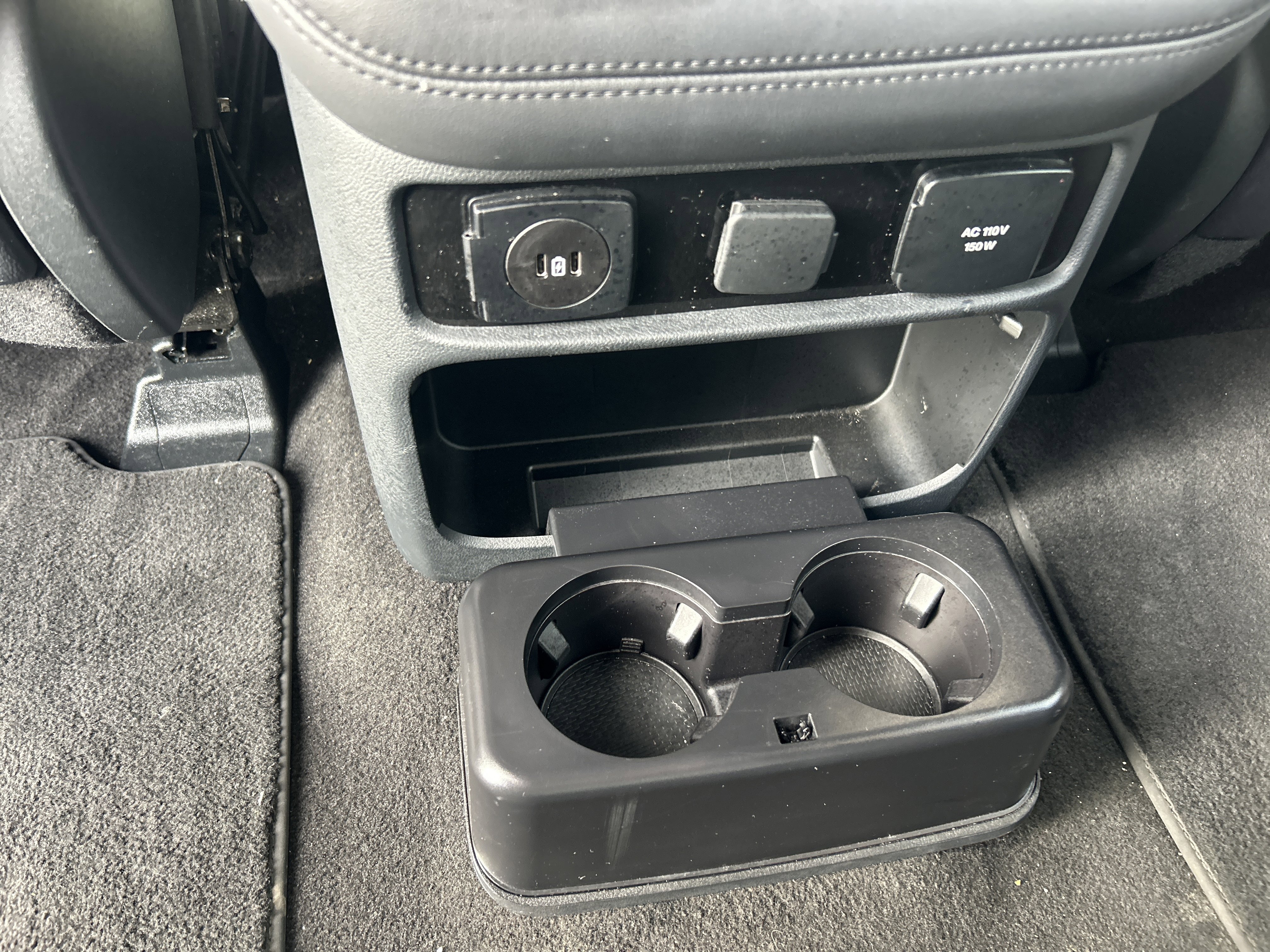 Used 2024 Lincoln Navigator Reserve image 40