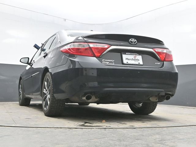 Used 2015 Toyota Camry XSE image 36
