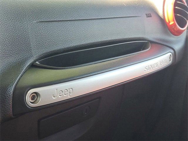 Used 2017 Jeep Wrangler Unlimited Sahara w/ Max Tow Package image 25