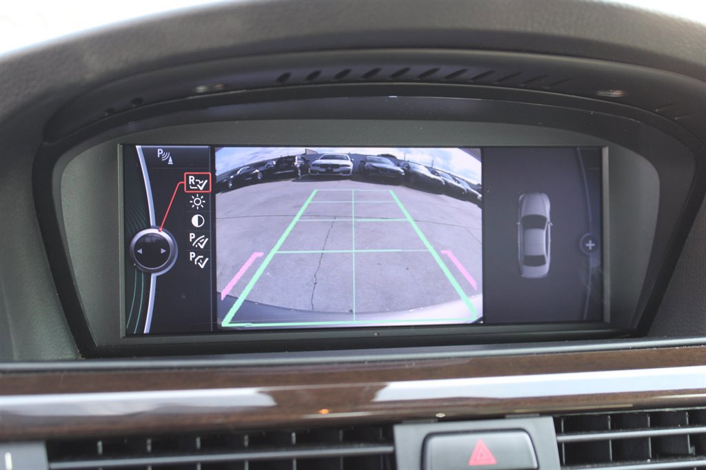 Used 2009 BMW 335i Convertible image 29