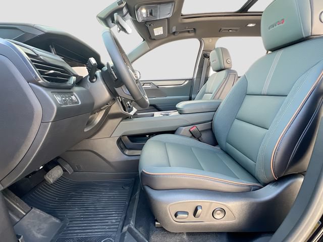 New 2026 GMC Acadia AT4 w/ Luxury Package AWD/4WD image 15