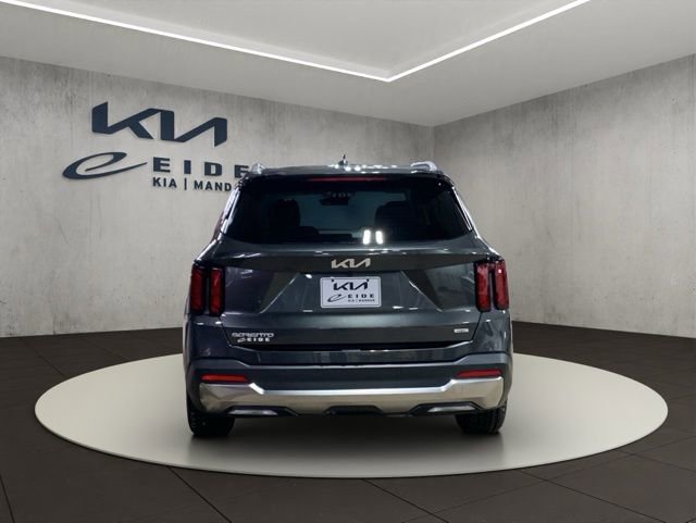 New 2026 Kia Sorento EX image 4